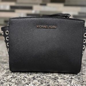 Michael Kors Elegant Black Crossbody Bag